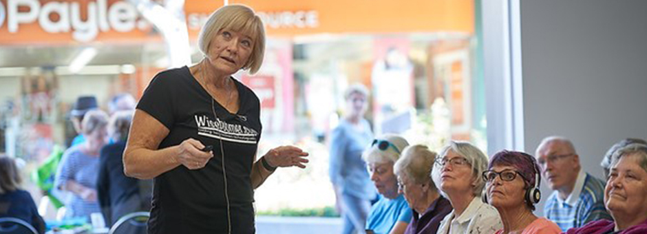 San Diego Oasis Helps Older Adults Embrace Technology