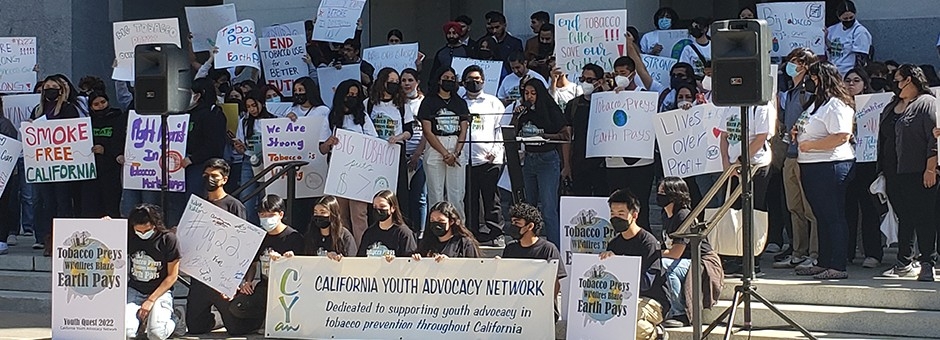 teens advocating for a smoke free California