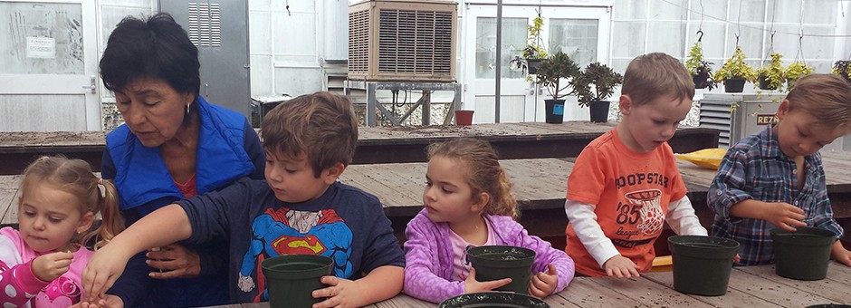 Intergenerational Garden Links Seniors, Preschoolers to Healthy Eating